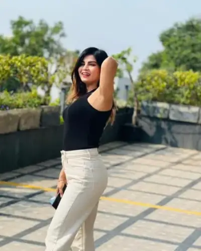Call Girls Nasrullaganj Cash On Delivery